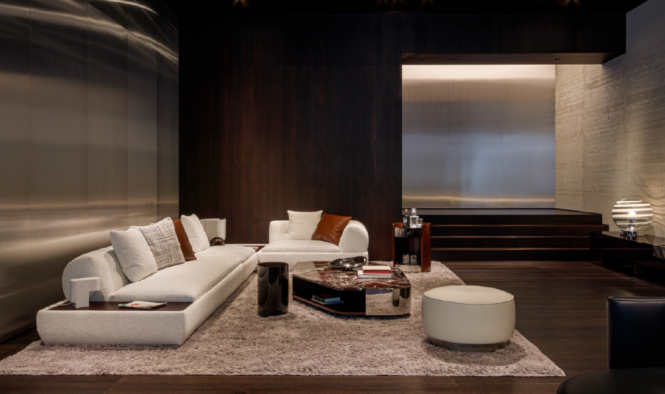 Minotti KOBE